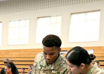 Hunter hiring fair brings 300 job seekers