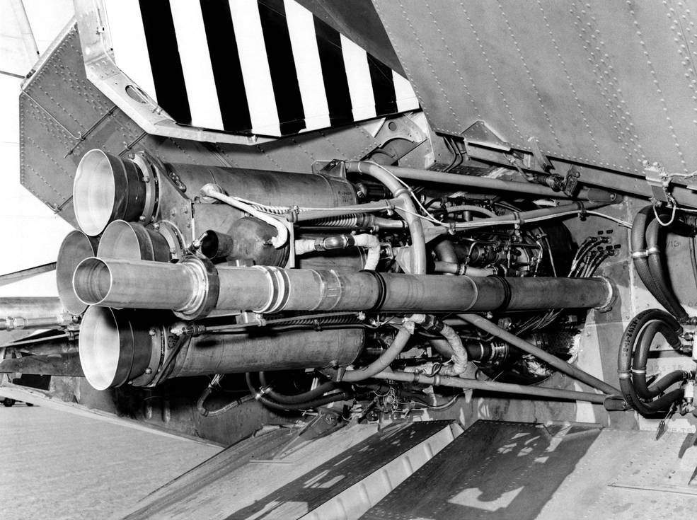 Powering X-Planes-4-XLR-11