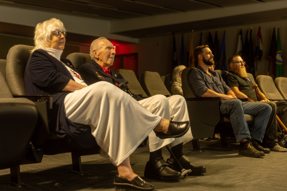 Marine Raider Association Visits MARSOC