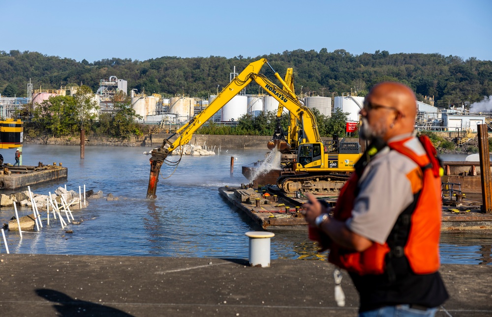 Pittsburgh District clears passage through dam, opens navigation channel to industry on Monongahela River to industry