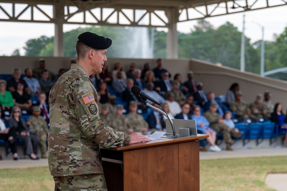 Pepper assumes command of USASAC