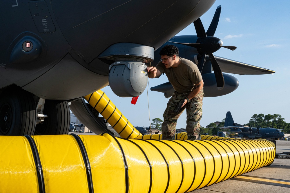 15th SOS carries out operational functions