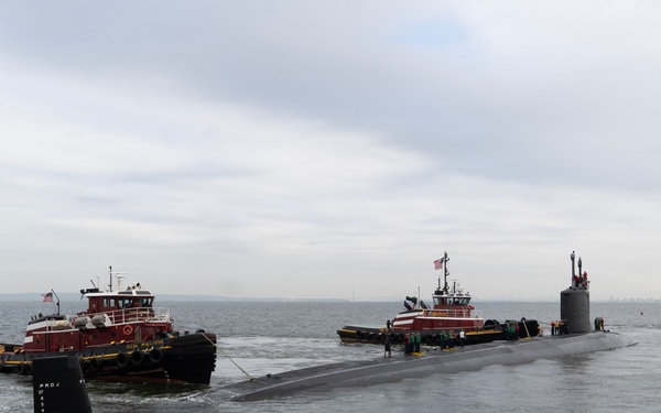 PCU New Jersey arrives an NWS Earle