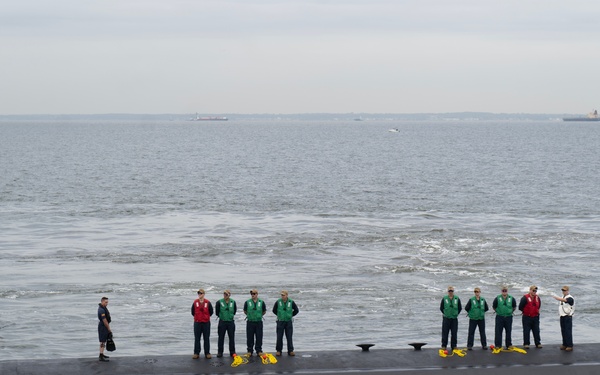 PCU New Jersey arrives an NWS Earle