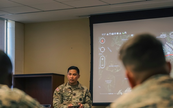 Applying the ATAK App: 10th HRF builds 'common operating picture' through joint training