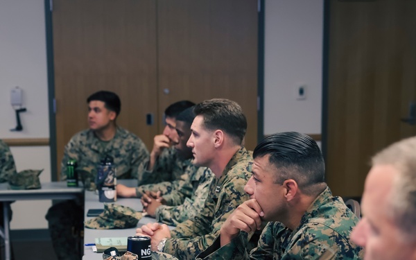 Applying the ATAK App: 10th HRF builds 'common operating picture' through joint training