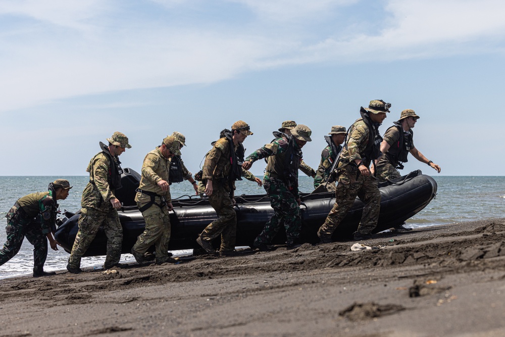 Super Garuda Shield 2024 1SFG(A) Participate in Combined and Joint Exercise in East Java, Indonesia