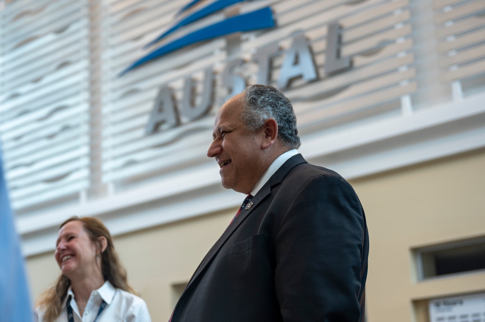 SECNAV Visits Austal USA