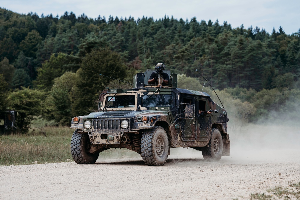 Soldiers Hold Their Ground During Saber Junction Exercise