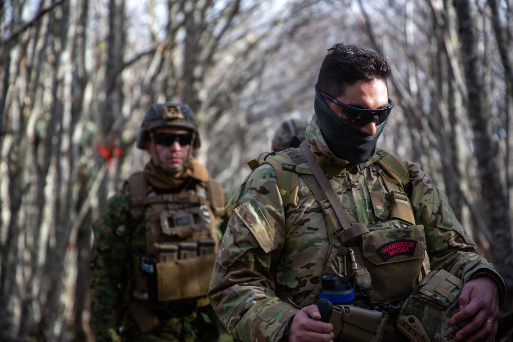 Chilean Marines teach cold-weather shelter building to U.S. Marines during UNITAS LXV