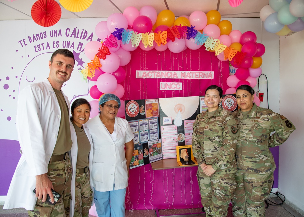 US service members provide medical care for El Salvadoran citizens in AMISTAD campaign