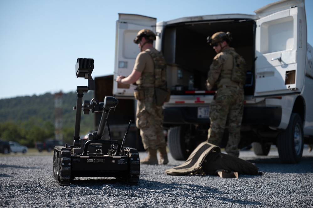 Bivouac exercise boosts 316th Wing Airmen's combat readiness