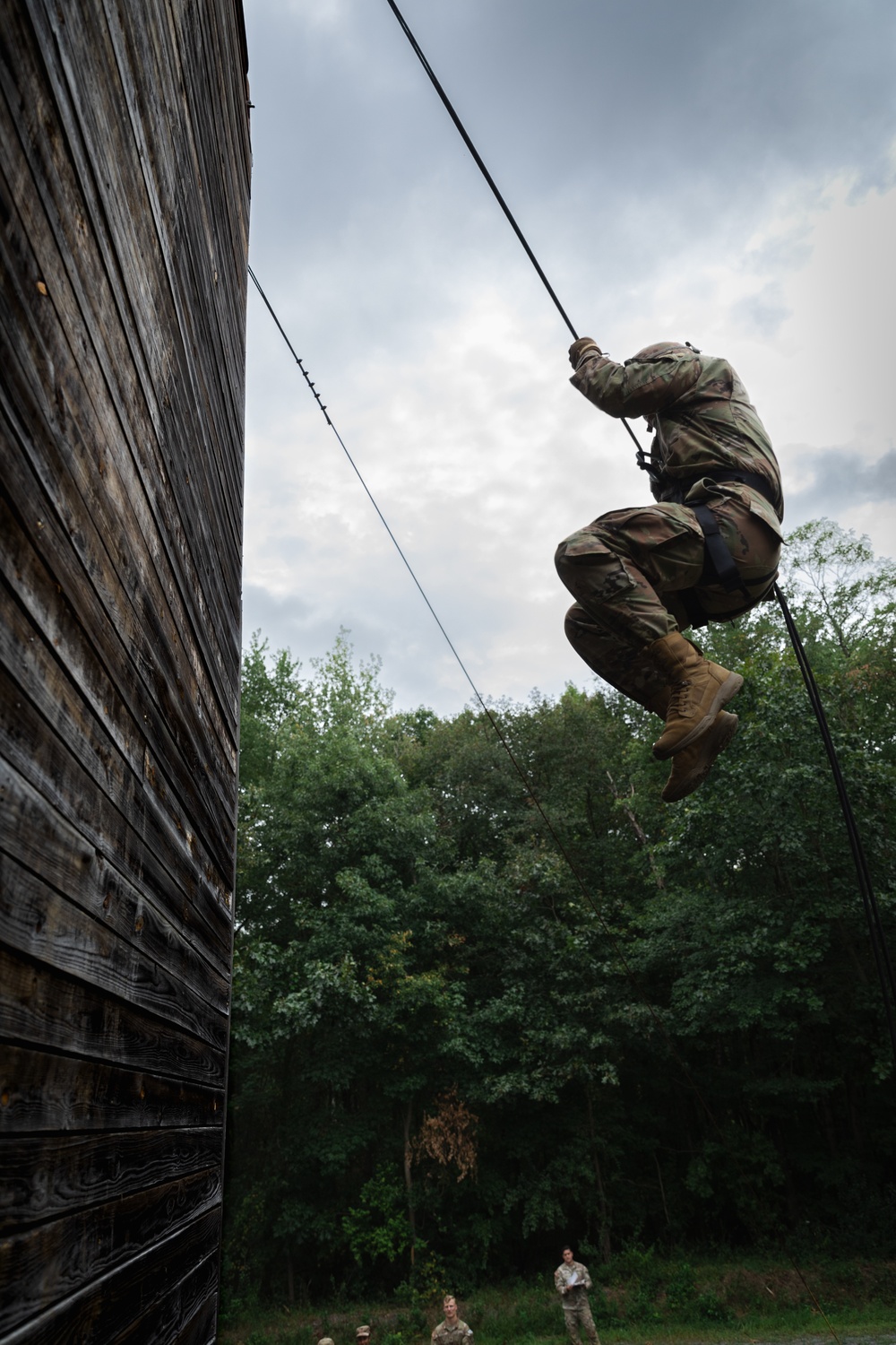 Army Reserve Best Squad Competition 2024 - Rappel Tower