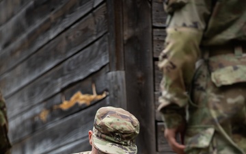 Army Reserve Best Squad Competition 2024 - Rappel Tower