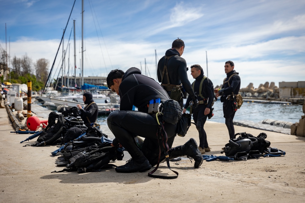 U.S. Marines and partner nations conduct dive operations during UNITAS LXV