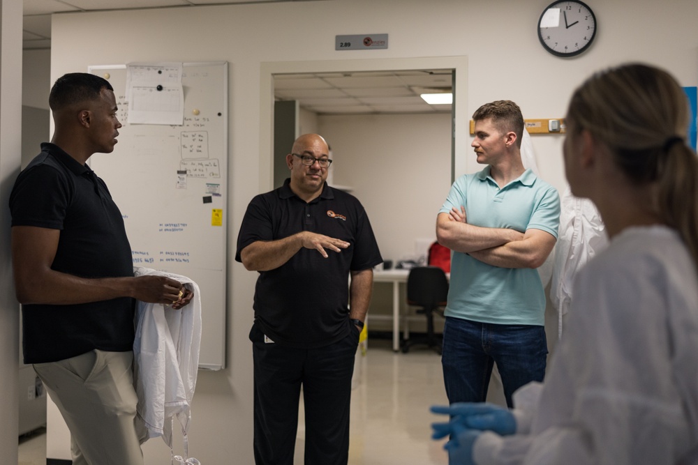 MRF-D 24.3: U.S. Navy medical personnel visit the Menzies School of Health Research