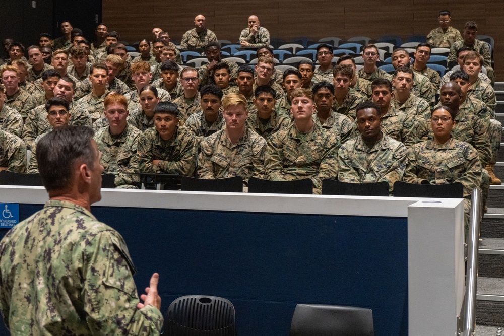 MRF-D 24.3: USINDOPACOM Fleet Master Chief David Isom visits Marines, Sailors in Darwin