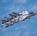 Air Force Thunderbirds thrill at Oregon International Air Show