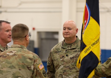Lt. Col. John Leonard assumes command of the 301st Troop Command