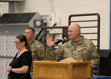 Lt. Col. John Leonard assumes command of the 301st Troop Command