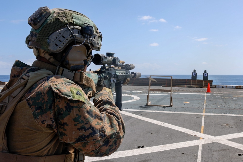 31st MEU conducts live-fire Deck Shoot