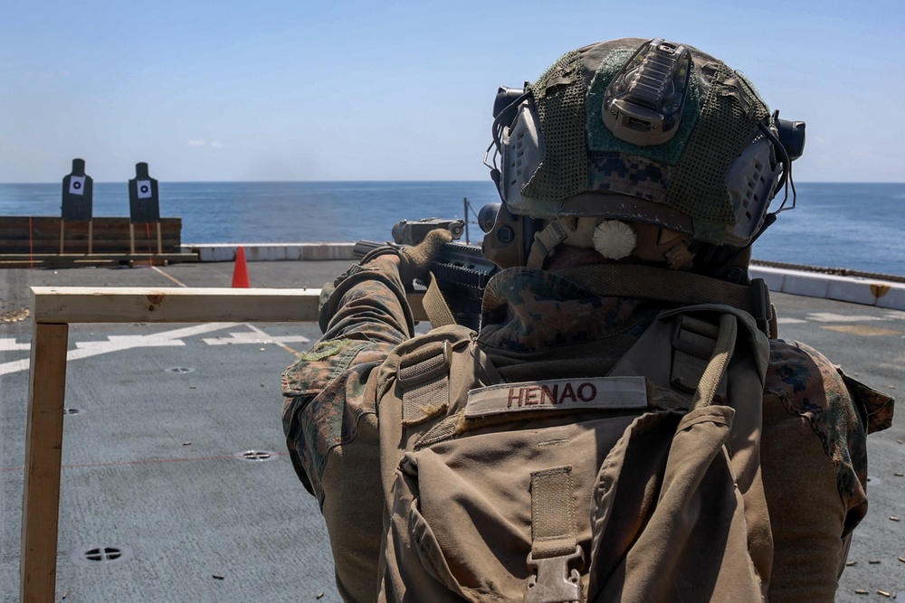 31st MEU conducts live-fire Deck Shoot