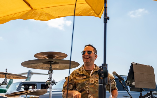 U.S. Air Force kicks off day 1 of the Egypt International Airshow