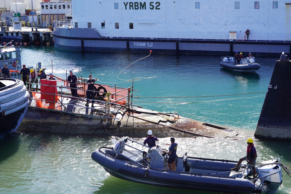 USS North Carolina (SSN 777) Enters Dry Dock