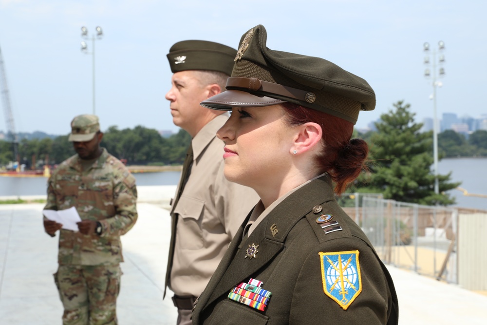 Officer promoted on the steps of Jefferson Memorial