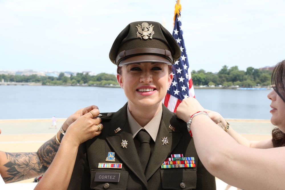 Officer promoted on the steps of Jefferson Memorial