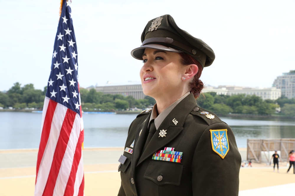 Officer promoted on the steps of Jefferson Memorial