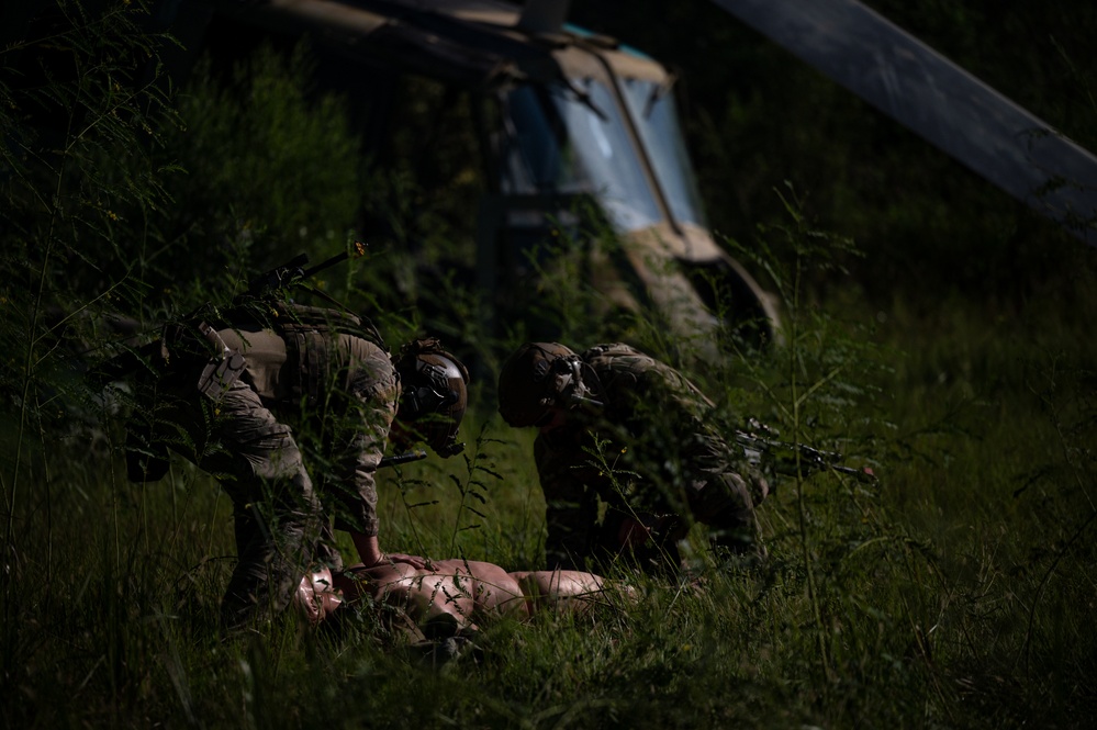 801st RHTS EOD sets standard with new course