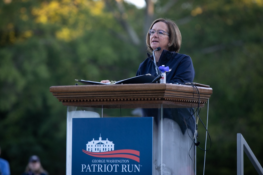 CNO Speaks at George Washington Patriot Run