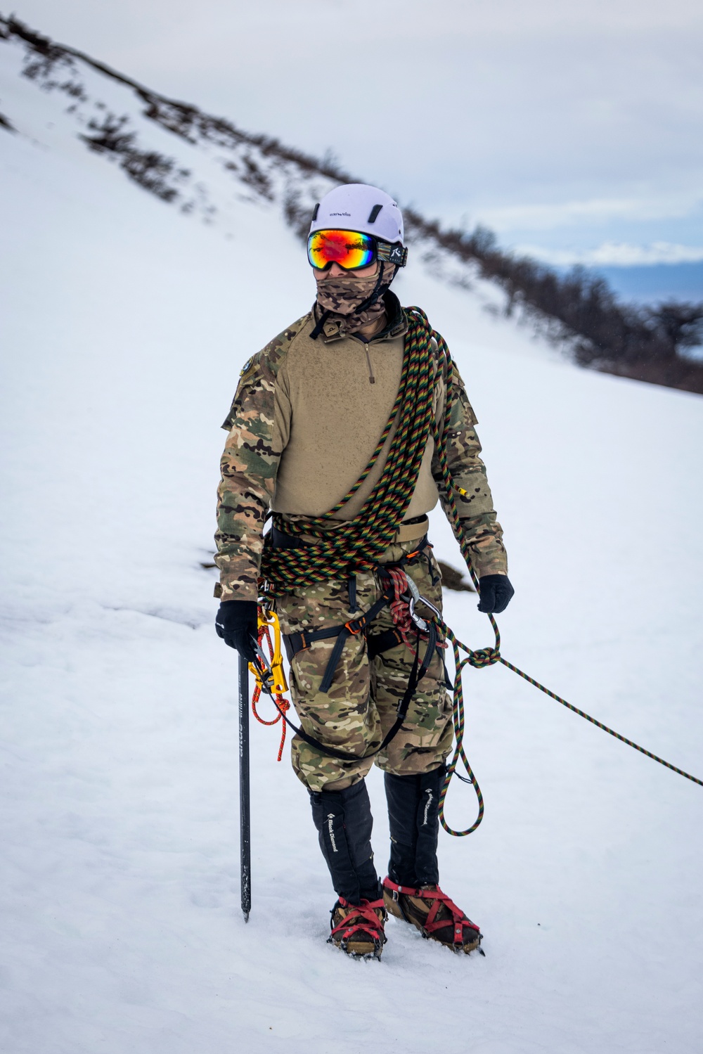 U.S. Marine Corps Mountain Warfare Instructors conduct cold-weather rescue training with Argentine marines