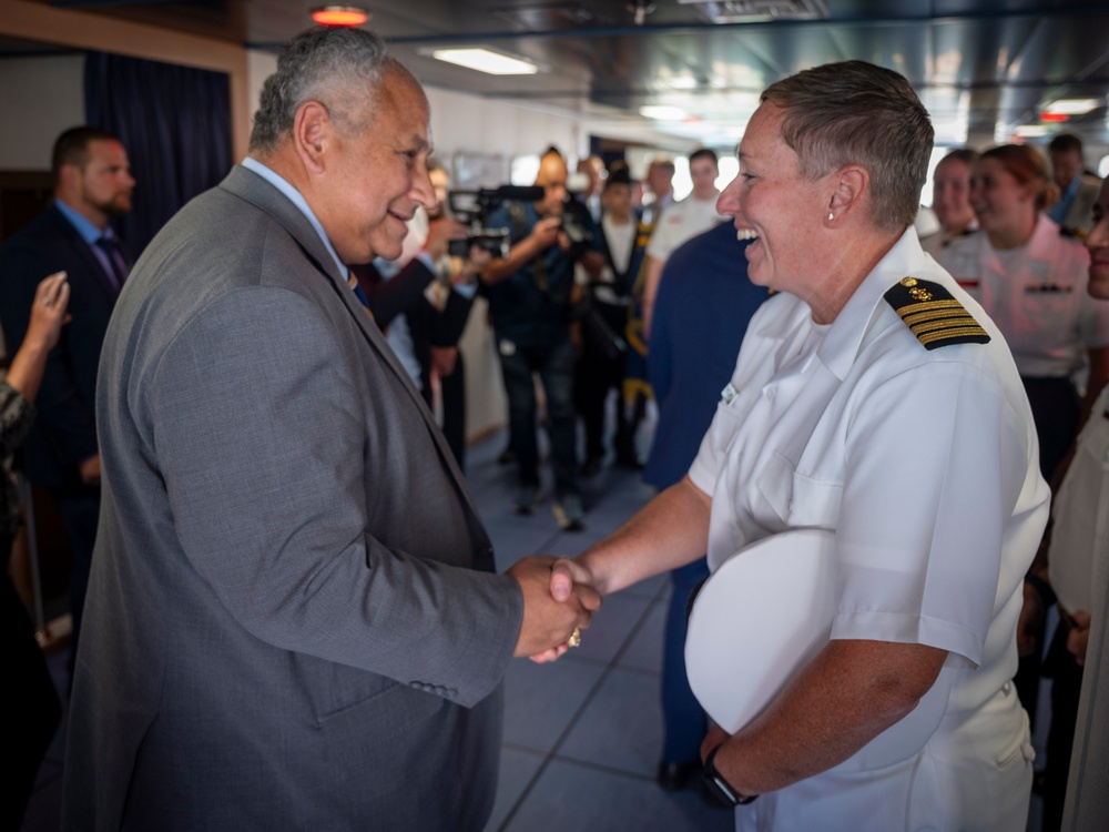 SECNAV Del Toro Visits Philly Shipyard