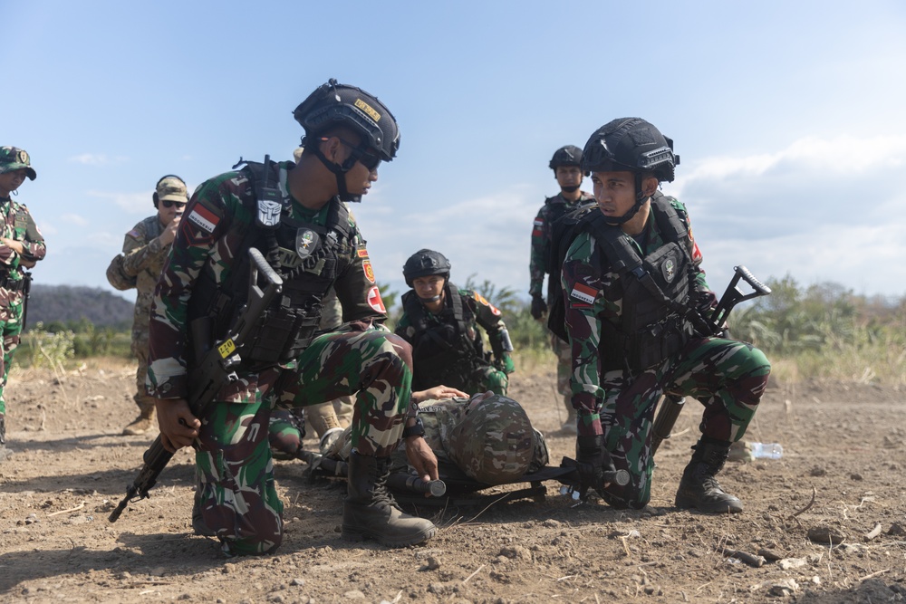 Multinational service members participate in patient onload, offload training during Super Garuda Shield 2024