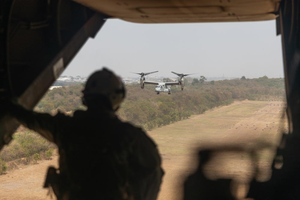 1st Bn., 1st Marines rehearses on, off drills with members of the Indonesian National Armed Forces during Super Garuda Shield 2024