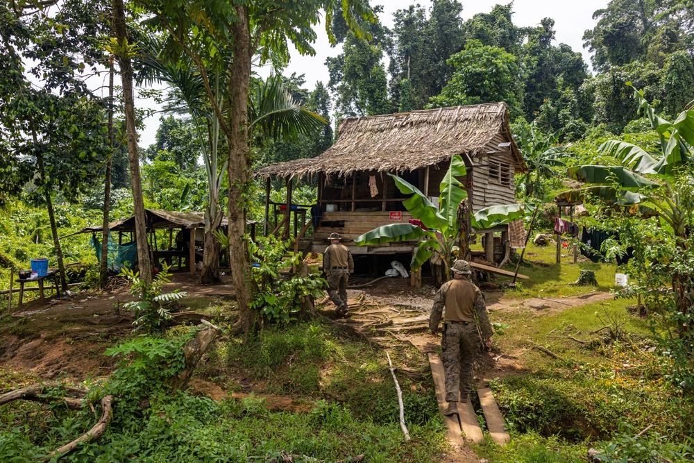 MRF-D 24.3: CLB-5 (Rein.) Marines, ADF service members remove explosive remnants of war during Operation Render Safe 2024-2