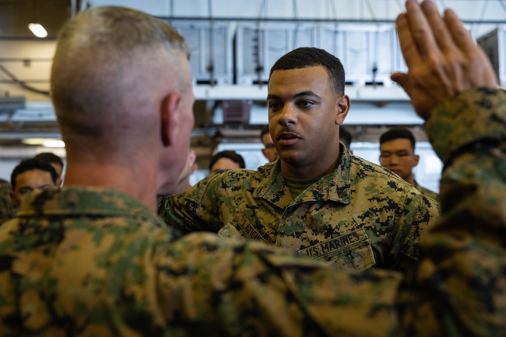 Commandant of the Marine Corps visits USINDOPACOM