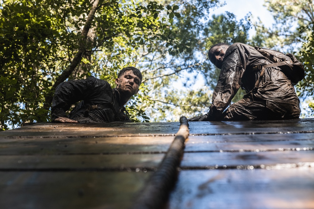 2nd Distribution Support Battalion Endurance Course