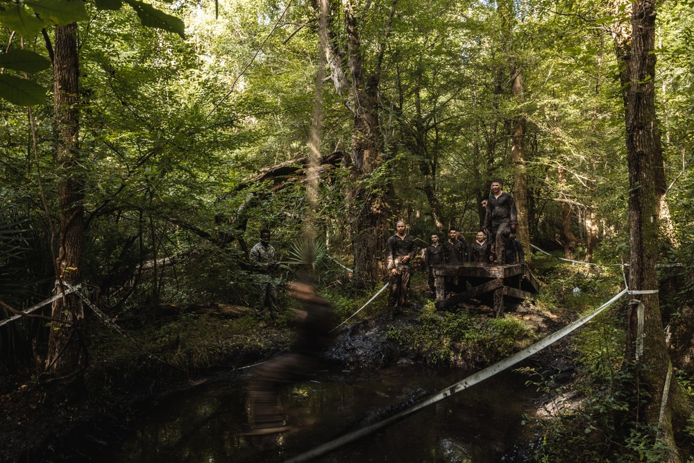 2nd Distribution Support Battalion Endurance Course
