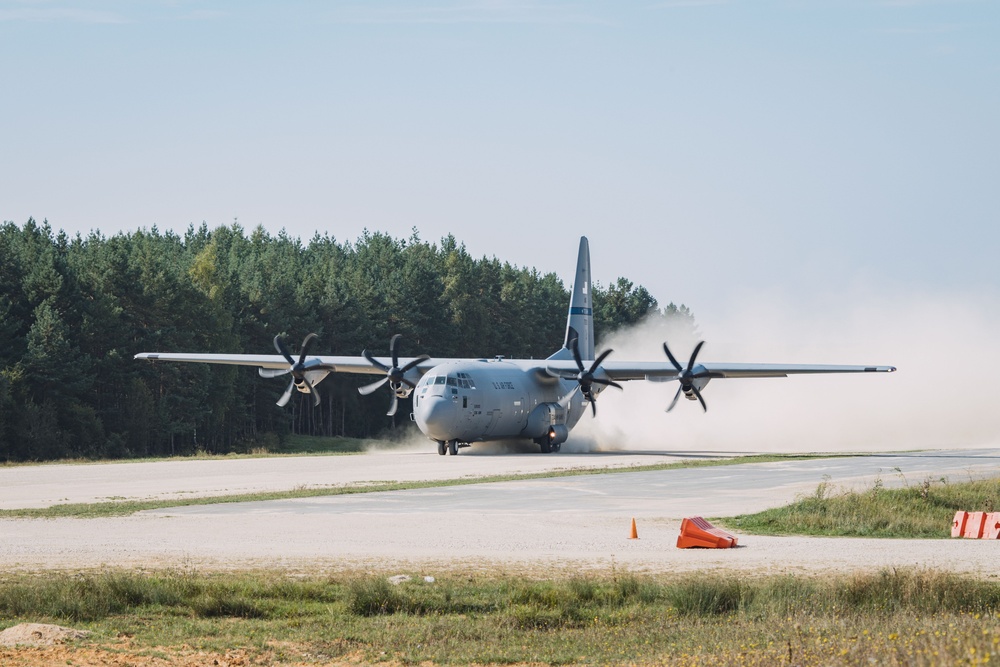 U.S. Air Force C-130s Touch Down in Hohenfels