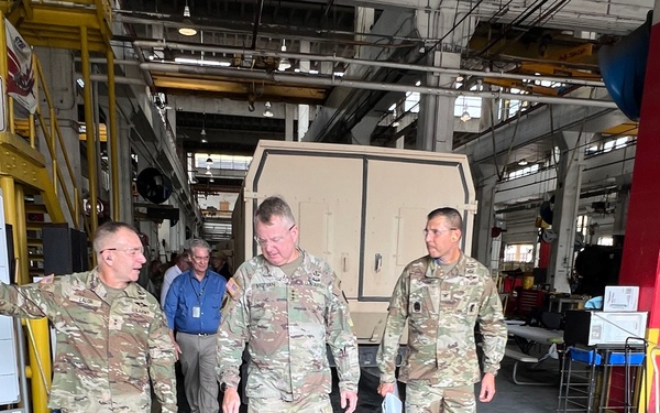 Army leaders visit Red River, reinforce impact of expeditionary OIB