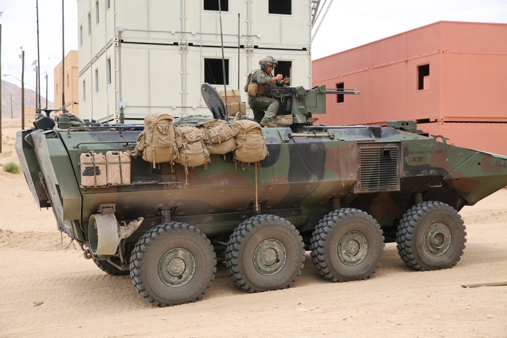 Marines with 3/5 conduct urban lane training