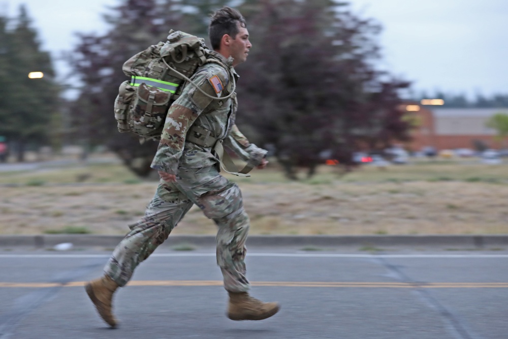 Final Event for 13th CSSB Soldiers Earning German Badge