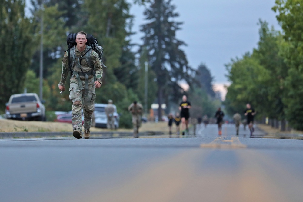 Final Event for 13th CSSB Soldiers Earning German Badge