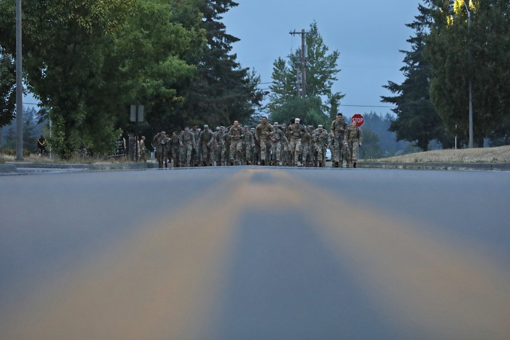 Final Event for 13th CSSB Soldiers Earning German Badge