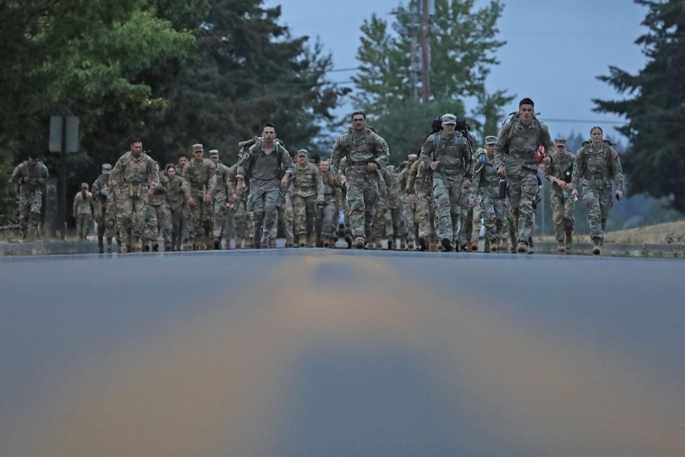 Final Event for 13th CSSB Soldiers Earning German Badge