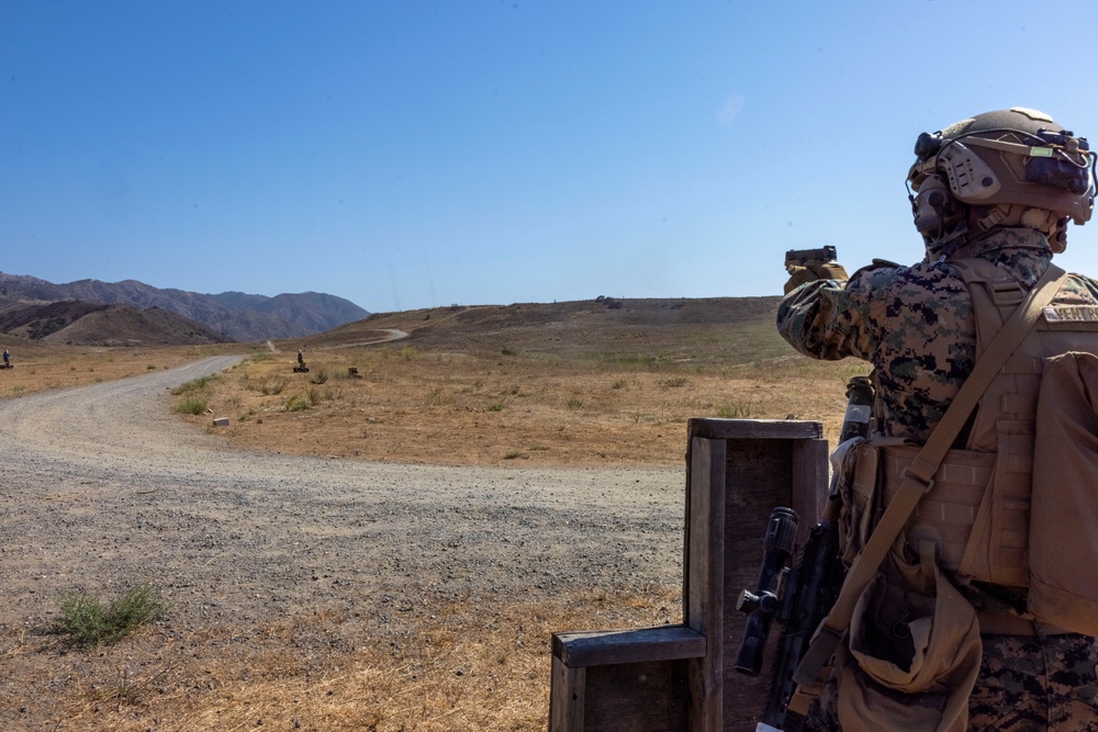 1st Marine Division hosts comprehensive company commanders course