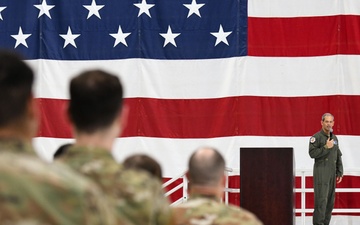 ACC command team visit Offutt Air Force Base